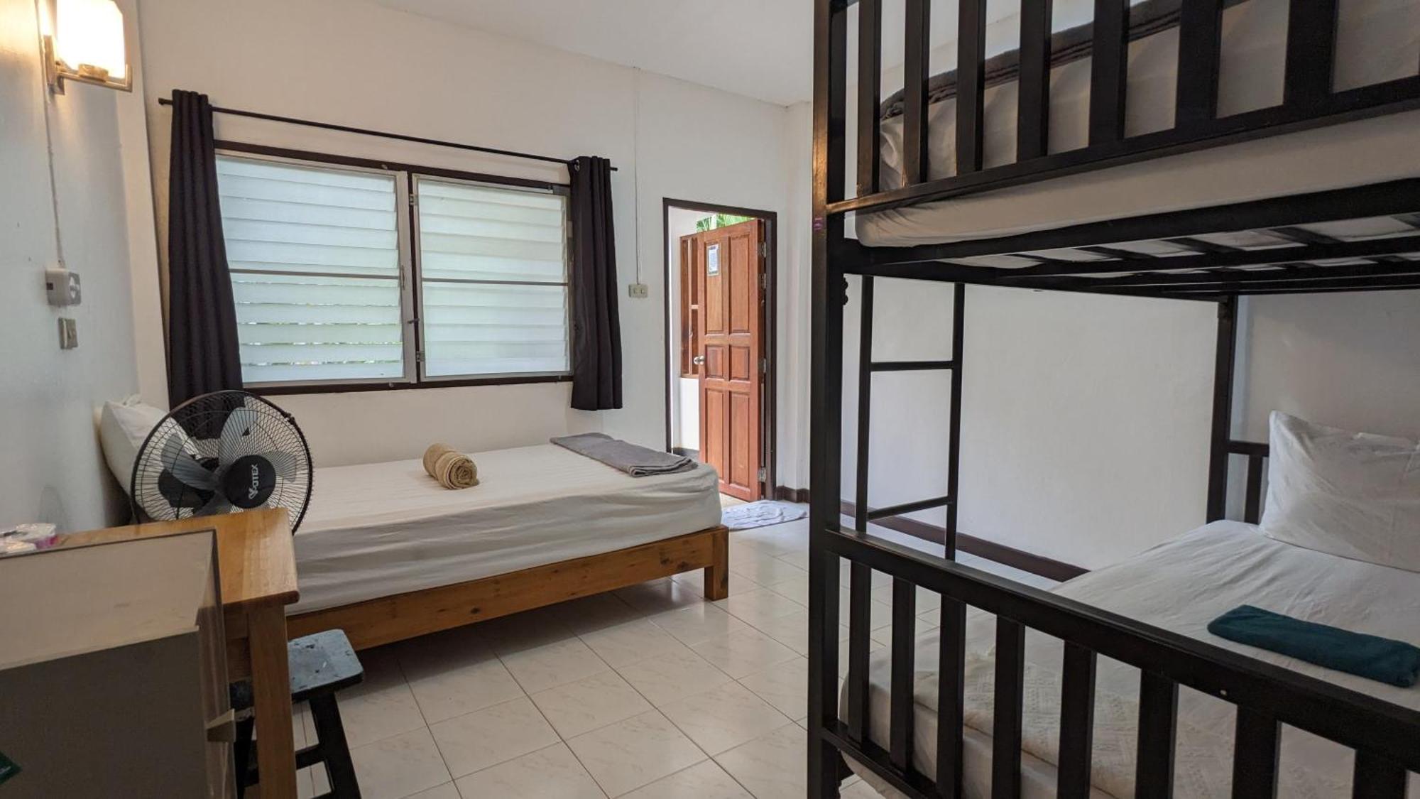 Hydronauts Diving Resort - Koh Tao Exterior photo